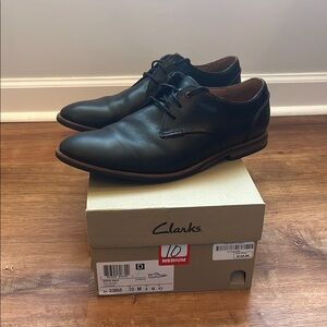 Clarks Men's Black Leather Shoes